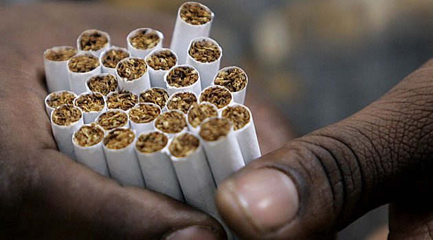 کشف بیش از ۳۳ هزار نخ سیگار قاچاق در کاشان