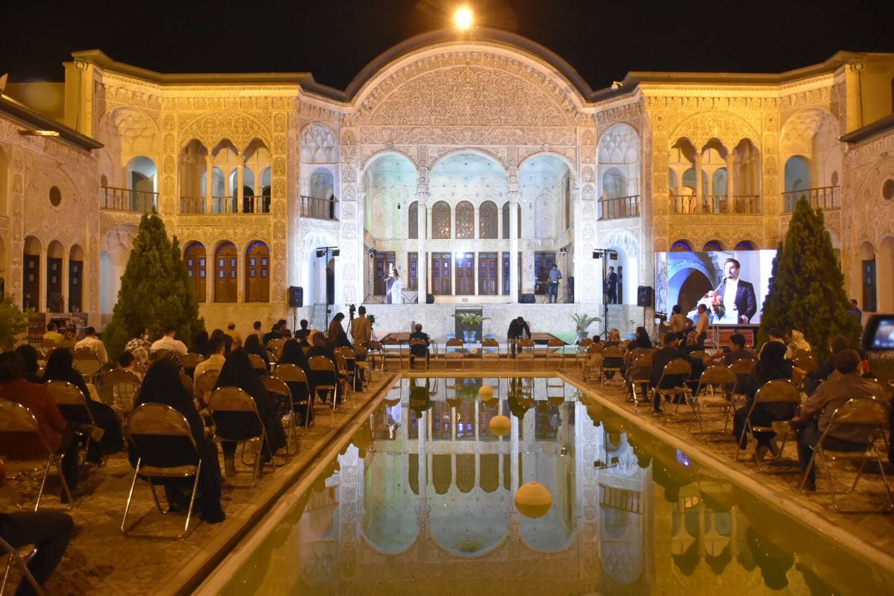پایان جشنواره سراسری تئاتر مهر در خانه طباطبایی‌های کاشان